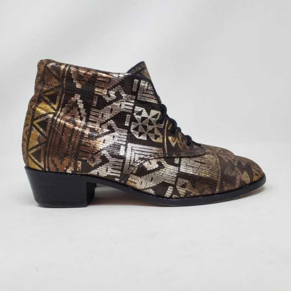 8 Nina Payne / Anthropologie Danzi demi boots